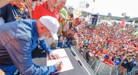 No dia do trabalhador, Lula sanciona lei que permite isenção de IR para quem ganha até dois salários mínimos 