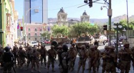 Diante de tentativa de golpe na Bolívia, presidente troca comando militar
