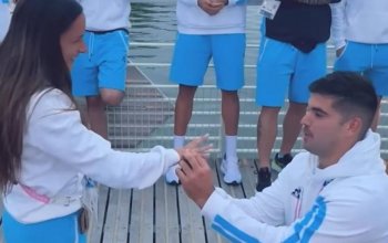 Atleta argentino faz pedido de casamento na Vila Olímpica de Paris