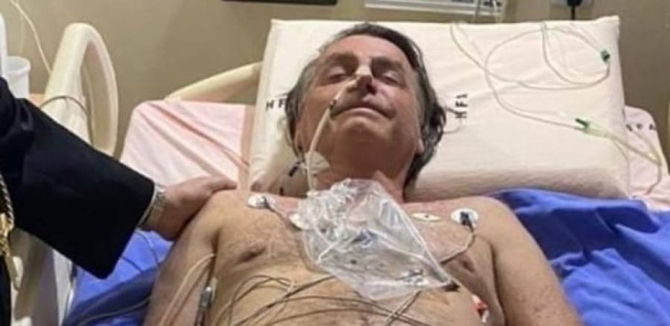 Foto de quando o presidente Bolsonaro passou por cirurgia 