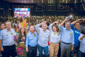 Lideranças do Progressistas reforçam apoio a Eduardo Siqueira Campos em evento lotado na ATM, assegurando recursos federais para Palmas.