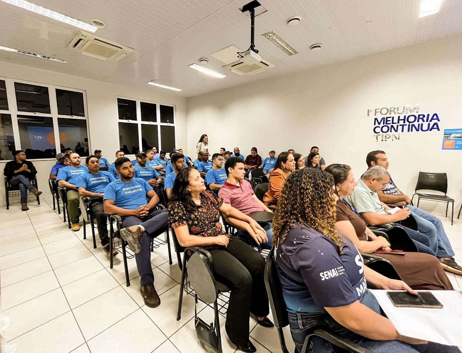 Alunos se formam através de curso do SENAI em parceria com a VLI (Crédito: Divulgação).