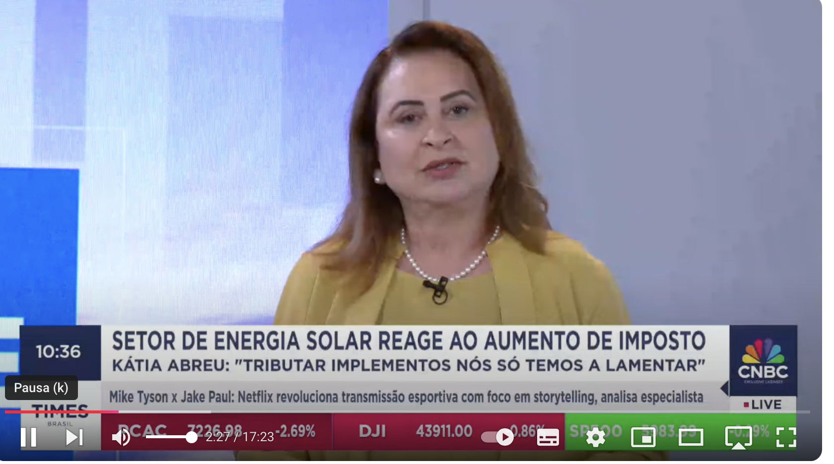 Kátia Abreu durante sua estreia na CNBC Brasil, onde destacou desafios na transição energética e a força do agronegócio nacional.