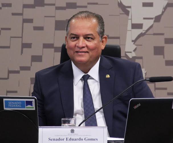 Eduardo Gomes é sondado para disputar a vaga de vice-presidente do Senado em chapa com Davi Alcolumbre