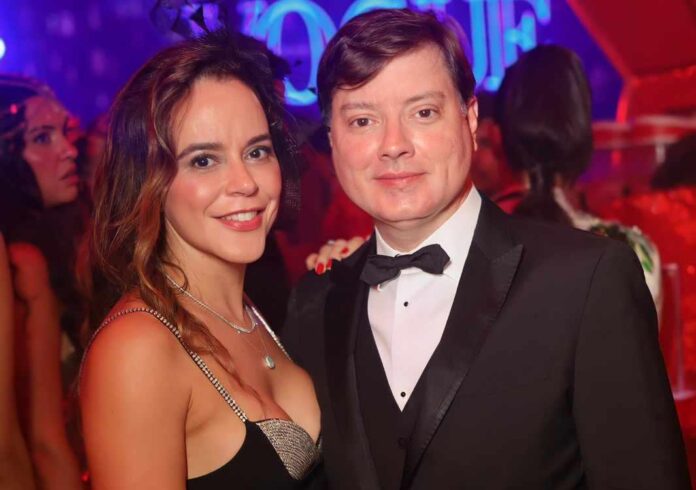 Alessandro e Geórgia Alarcão marcam presença no Baile da Vogue 2025