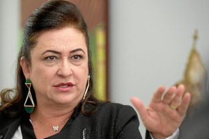 .Ex-senadora pelo Tocantins, Kátia Abreu mantém participação ativa na política, após trajetória marcada por protagonismo no Congresso Nacional e no setor produtivo.