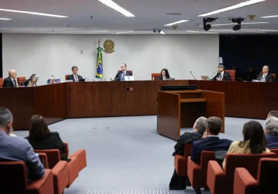 Plenário do STF durante sessão que tornou réus sete acusados de integrar o 