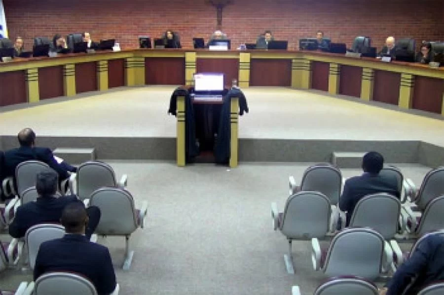 TJTO aprova reorganizaÃÂ§ÃÂ£o de competÃªncias em varas e juizados da Comarca de Palmas