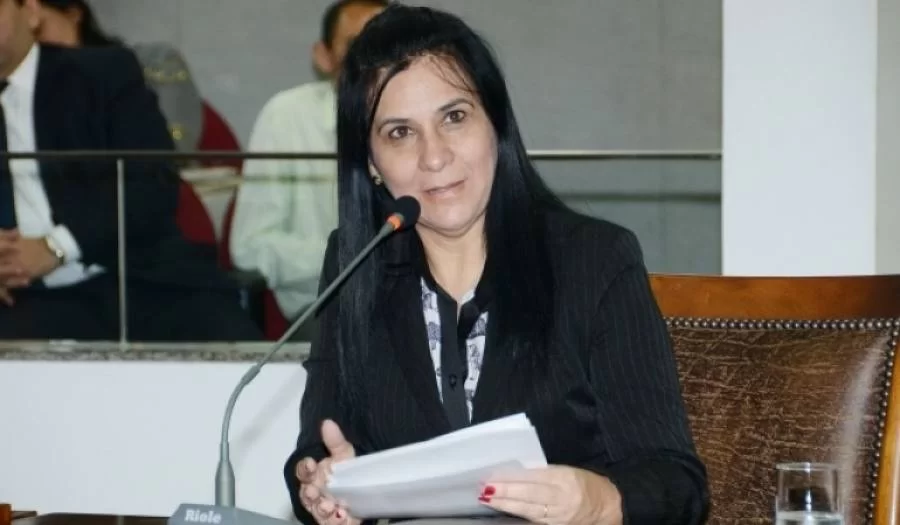 Amália Santana vota favorável a concessão do Jalapão e é alvo de nota de repúdio do PT