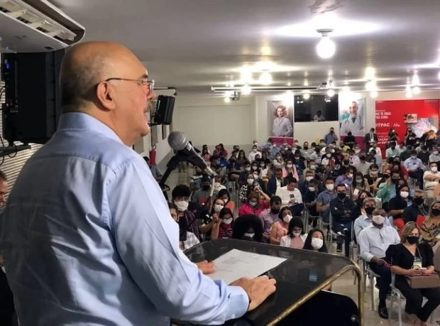 No Tocantins, Ministro da Educação Milton Ribeiro atende a prefeitos em evento da Bancada Federal e conhece futuras instalações da UFNT