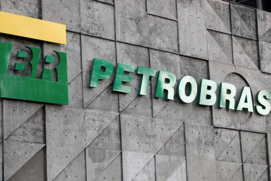 Petrobrás reajuste valores do preço do diesel
