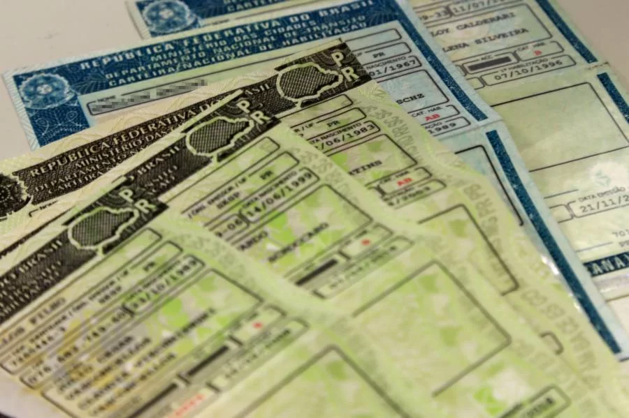 AusÃªncia de Renovação da CNH é Motivo para demissão por justa causa para o Trabalhador que exerce função de motorista