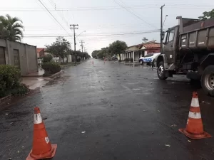 Forte temporal caí sobre Colinas e Guaraí e deixa moradores sem energia