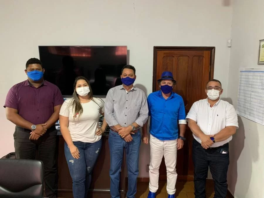 Maria Selineide é exonerada á pedido e Amanda Torquato assume comando da Saúde de Colinas