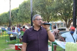 Bernardo Sayão: Feira livre retorna após um ano de suspensão, feirantes e clientes comemoram