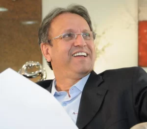 Marcelo Miranda celebra passagem de aniversário 60 anos de idade ao lado de Dulce Miranda, familiares e amigos