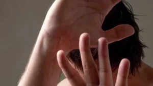 Homem ÃÂ© preso em AraguaÃÂ­na por agredir ex-namorada