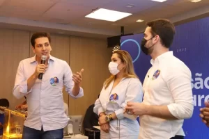 Deputados Olyntho Neto e Luana Ribeiro declaram apoio a Eduardo Leite nas prévias do PSDB