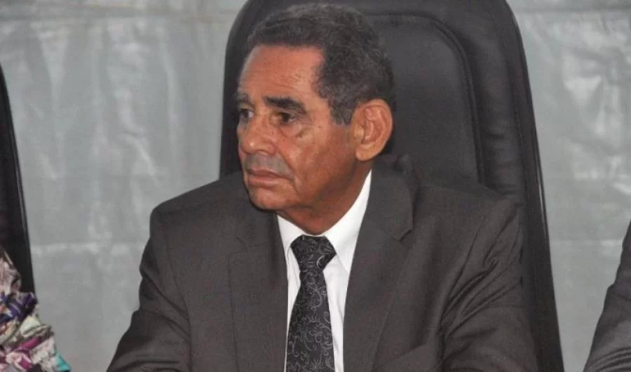 Deputado Vilmar divulga nota de pesar pelo falecimento de Luiz Tolentino