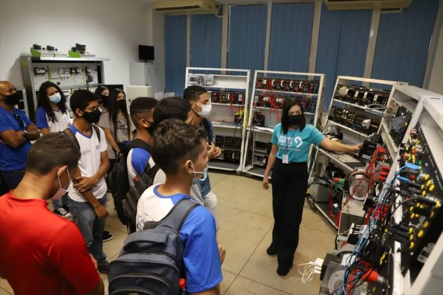 Tocantinenses vão ao SENAI em busca de orientação e oportunidade