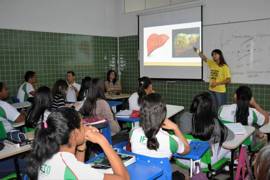 VigilÃÂ¢ncia EpidemiolÃÂ³gica realiza campanha de conscientizaÃÂ§ÃÂ£o sobre Hepatites Virais