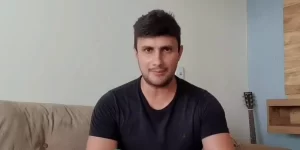 Ricardo Cruz recebe ligação de Jair Bolsonaro parabenizando pelo canal Bastidores do Brasil