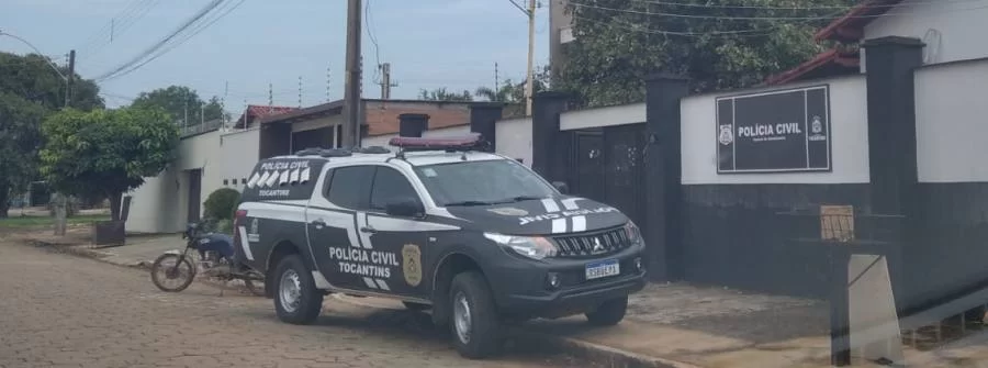Mulher acorda durante assalto em casa, pede ajuda e é morta com oito facadas em Colinas; Polícia localiza e prende em flagrante autor do crime