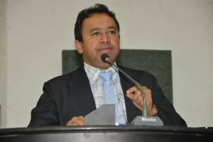 Comissão de impeachment tem Elenil como presidente e Geo como relator