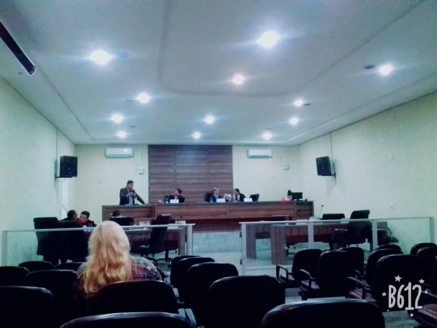 Pedido de CPI e prorrogado para prÃÂ³xima sessÃÂ£o da CÃÂ¢mara de Colinas