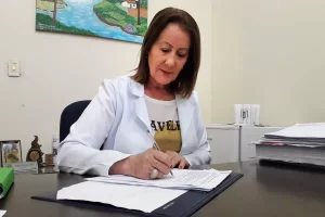 Em Guaraí: Wanderlei Barbosa convida ex-prefeita Lires Ferneda para compor o seu governo