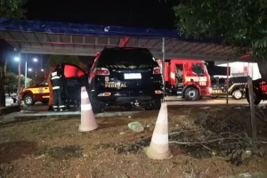 Viatura da PF em Palmas é incendiada