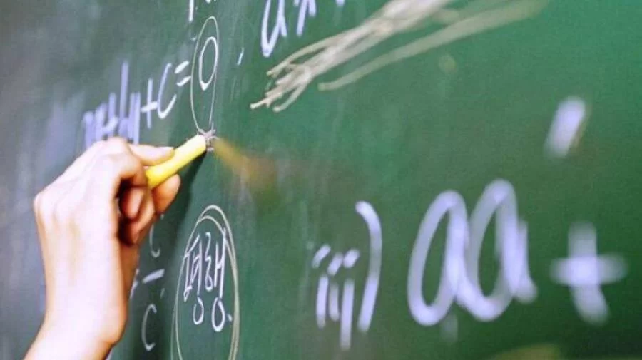 Professores da educação básica terão reajuste no piso salarial de 34,24%, anuncia Governo Federal