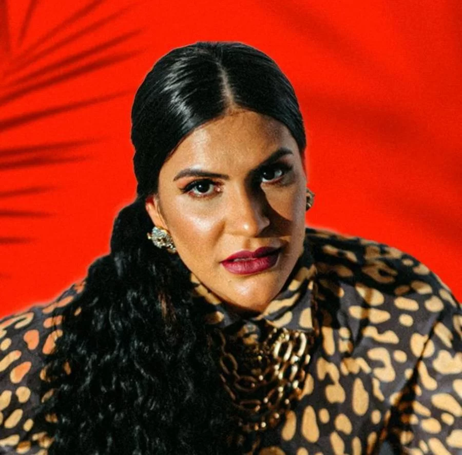 Cantora tocantinense Mônica Soares, lança nova música, "Chance Boa"  e já é sucesso em todo Brasil