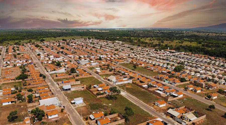 Casal é preso suspeito de aplicar golpes em agÃªncia bancária de Luzimangues