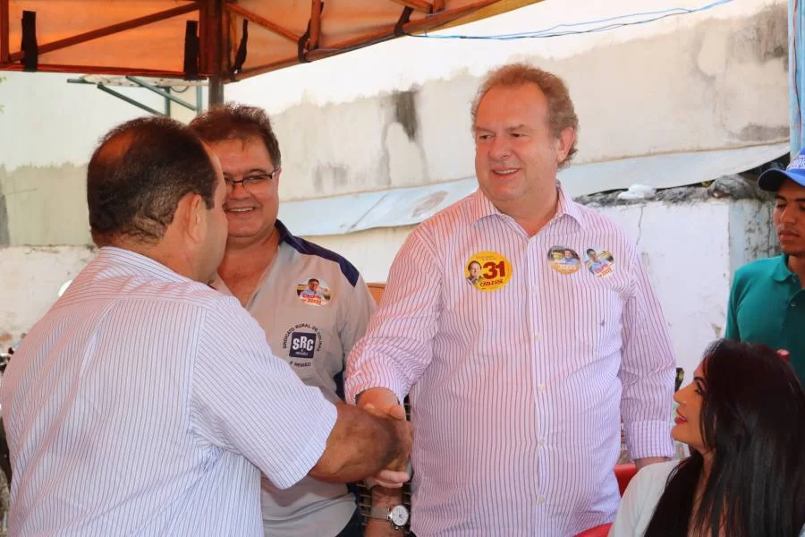 Governador do Tocantins participa de cavalgada e prestigia ExpoColinas