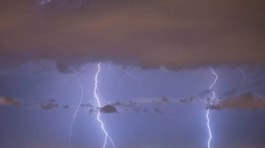 Tocantins é o estado que mais recebeu descargas atmosféricas por metro quadrado em 2021