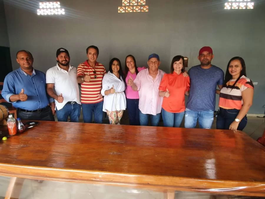 Em Pugmil, prefeito recebe Gaguim, Professora Dorinha, Janad Valcari e lideranças