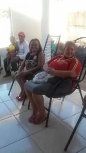 Bernadete Aparecida faz visitas  na regiÃÂ£o sul do Tocantins, objetivando encontro com mulheres e novas adesÃÂµes