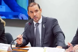 Mesmo com posse de Governador marcada para essa tarde, filiação de Vicentinho Junior no PP é mantida