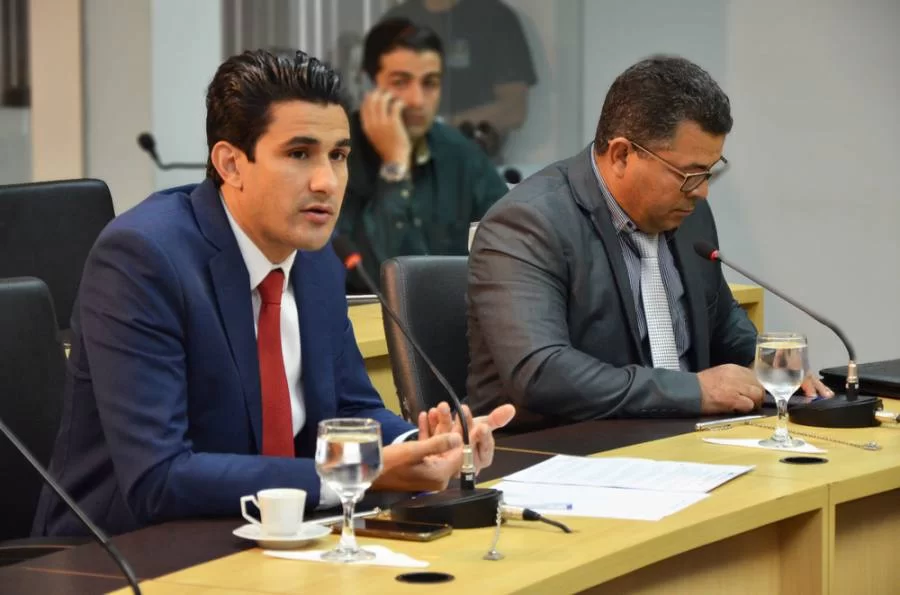 Tiago Andrino e vereador Folha são acusados por suposto desvios da Fundesportes