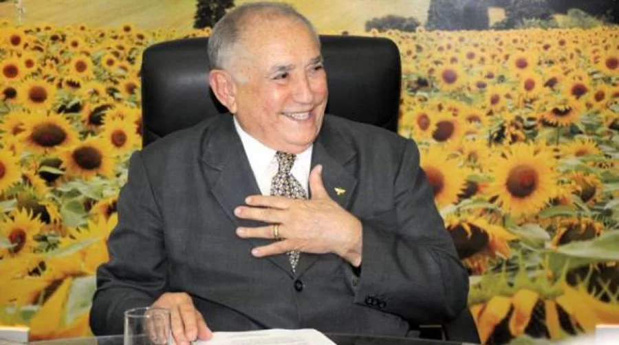 Siqueira Campos ainda internado deve passar por uma cirurgia