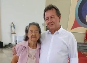 Deputado Vilmar Oliveira celebra aniversário de 90 anos da mãe