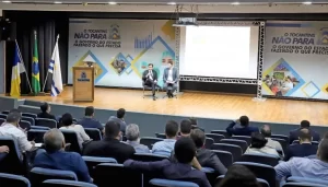 AudiÃªncia Pública é realizada para aprimorar projeto de energia solar nos órgãos públicos do Estado