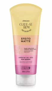 Linha de cuidados corporais de O BoticÃÂ¡rio prepara a pele para o calor