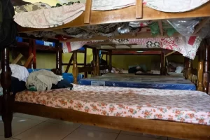 Clínica de reabilitação em Palmas é alvo de investigação após denúncias de agressões físicas, uso abusivo de medicamento e falta de profissionais