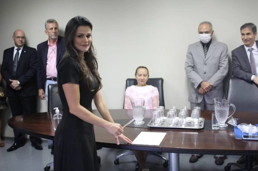 Aprovada em 2018, Priscila Rubiatania toma posse como procuradora do Estado nesta quinta-feira, 31