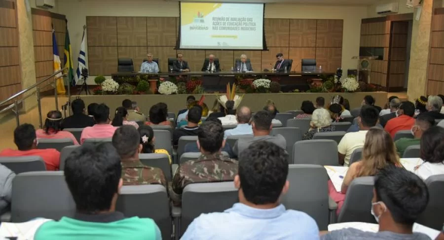 Líderes indígenas se reúnem nesta terça e quarta para diálogo sobre democracia