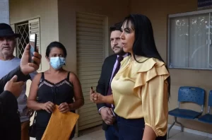 Após denúncia de mau atendimento, Janad Valcari visita Unidade de Saúde da Arno 71 e comprova descaso com a população