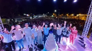 Guaraí comemora 52 anos com show e atrai público de 5 mil pessoas