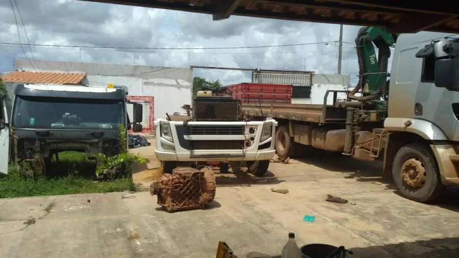 Grupo que roubava e adulterava veículos de outros estados usava uma residÃªncia como desmanche no norte do Tocantins